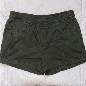 Old Navy Green Cargo Shorts Relaxed Fit Elastic Waist